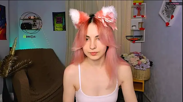 lissa veils online show from May 2026 12:33:02 PM