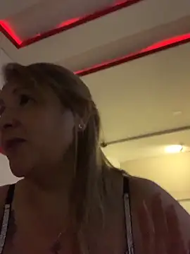 Ambar Hoot online show from March 2026 04:35:01 AM