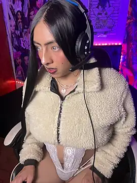 Snapshot of Sky__420 chatting on April 2026 05:19:01 AM Sky 420 online show from April 2026 05:19:01 AM