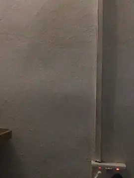 Snapshot of EATnRIDE chatting on April 2026 03:04:02 AM EATnRIDE online show from April 2026 03:04:02 AM