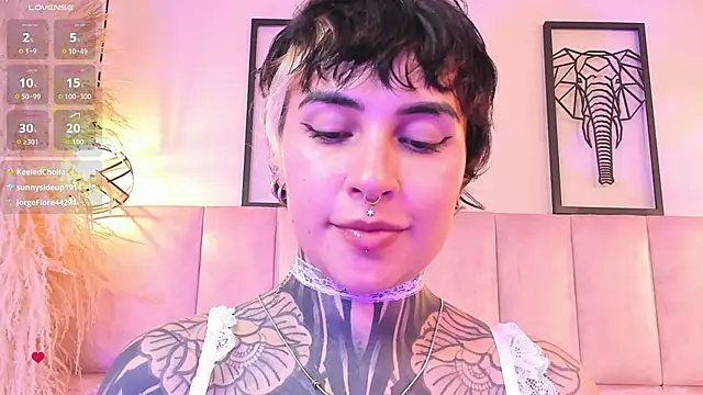 Luana fiore online show from May 2026 08:07:02 PM