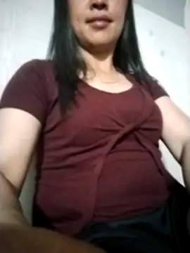 Lisa-aa online show from May 2026 01:29:02 PM