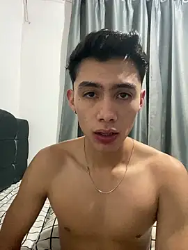 Snapshot of jmaxter chatting on April 2026 06:29:01 AM jmaxter online show from April 2026 06:29:01 AM