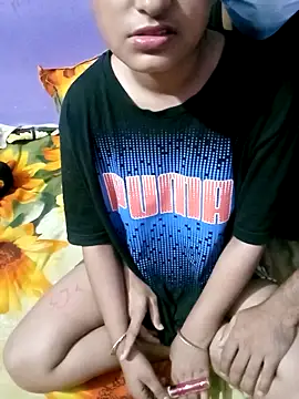 Jerin Couple61 online show from May 2026 06:12:02 PM