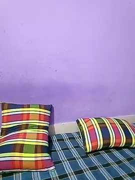 Jerin Couple61 online show from May 2026 06:05:01 PM