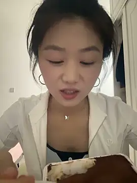 Snapshot of Shanshan_1267 chatting on June 2026 01:39:02 PM Shanshan 1267 online show from June 2026 01:39:02 PM