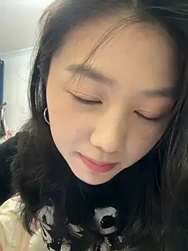 Snapshot of Shanshan_1267 chatting on June 2026 11:04:02 AM Shanshan 1267 online show from June 2026 11:04:02 AM