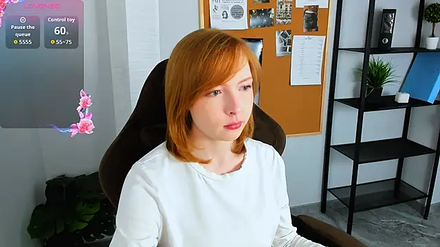 CherryCrushLove online show from May 2026 05:56:01 AM