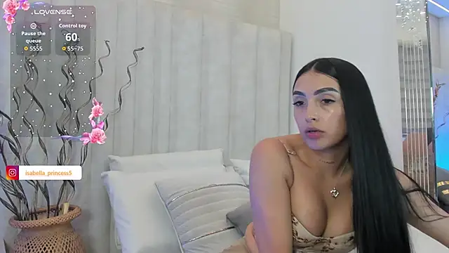 Snapshot of isabellajons chatting on April 2026 08:33:02 PM isabellajons online show from April 2026 08:33:02 PM