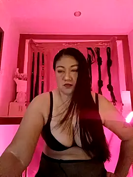 dominalisa online show from April 2026 11:35:02 AM