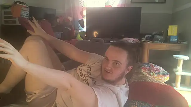 Snapshot of knottyn3bulara chatting on June 2026 05:51:01 PM knottyn3bulara online show from June 2026 05:51:01 PM