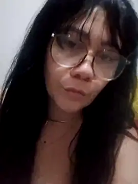 gatadeoculos online show from April 2026 12:10:01 AM