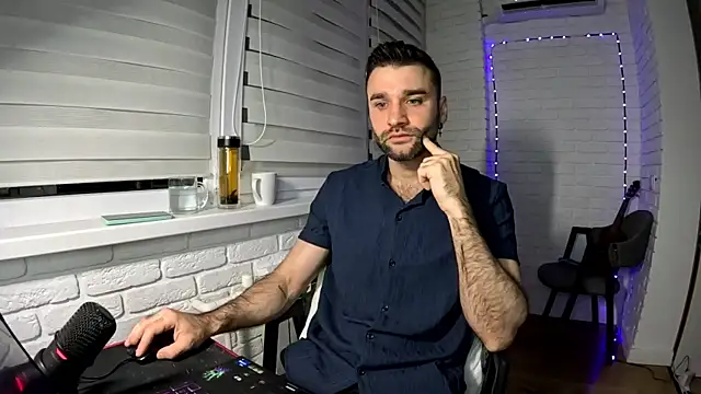 DaddySlava online show from April 2026 06:34:01 PM