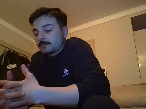 Snapshot of Hayat2Bilet chatting on April 2026 05:43:02 PM Hayat2Bilet online show from April 2026 05:43:02 PM