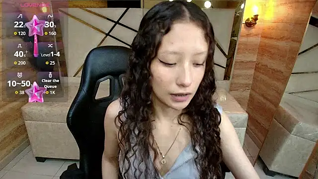 Snapshot of abby__r chatting on May 2026 01:06:01 PM abby r online show from May 2026 01:06:01 PM