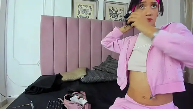Alexa fox669 online show from June 2026 01:26:02 PM