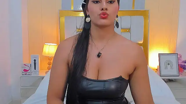 Alara Keyy online show from May 2026 09:22:02 PM