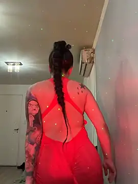 Snapshot of Alma_sensual chatting on April 2026 04:01:01 AM Alma sensual online show from April 2026 04:01:01 AM