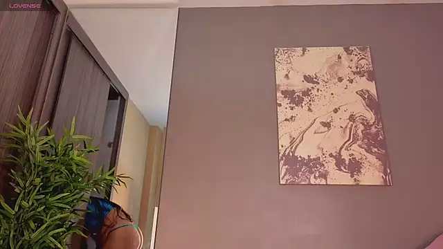 AlisonRose  online show from June 2026 10:30:01 PM