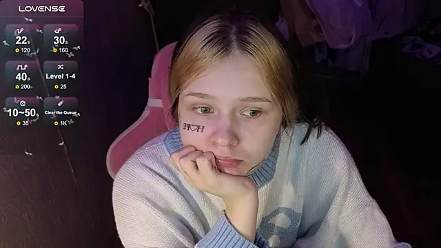 Liaa Lii online show from April 2026 08:25:02 PM