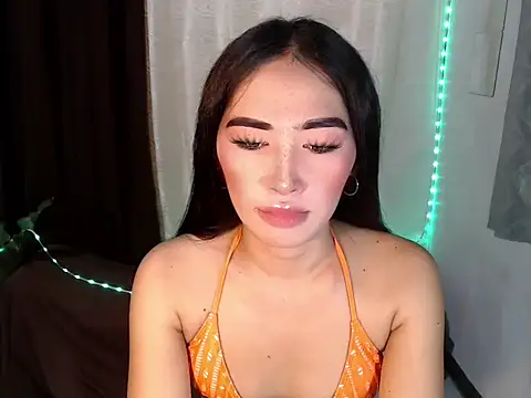 urasiankylie online show from June 2026 07:22:01 AM