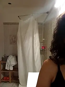 Snapshot of Lolaa92i chatting on April 2026 08:20:02 PM Lolaa92i online show from April 2026 08:20:02 PM