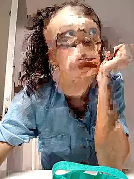 Snapshot of Lolaa92i chatting on April 2026 07:47:01 AM Lolaa92i online show from April 2026 07:47:01 AM