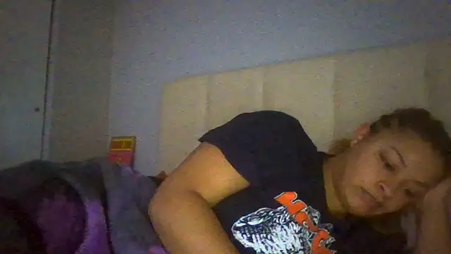 madzbailey online show from May 2026 05:19:02 PM