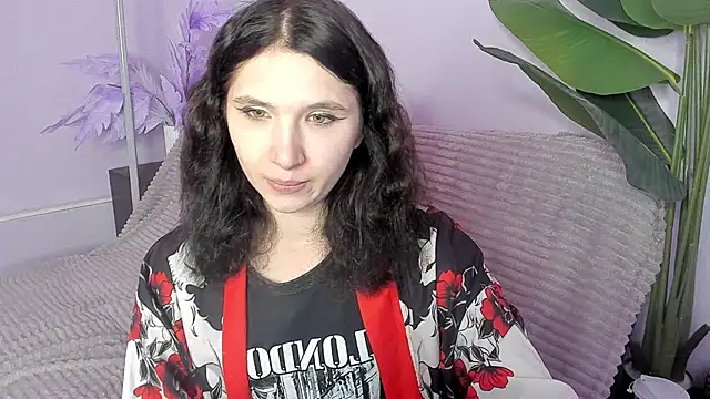 Kitty Blondie online show from May 2026 03:02:01 AM