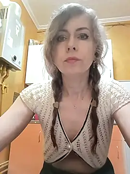 TaynaSecret online show from May 2026 08:16:02 PM