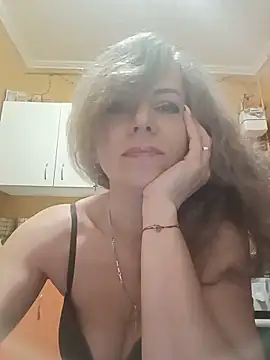 TaynaSecret online show from June 2026 09:30:02 PM