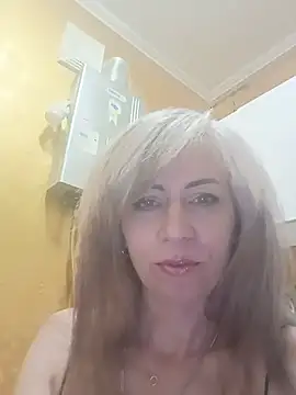 TaynaSecret online show from June 2026 08:55:02 PM