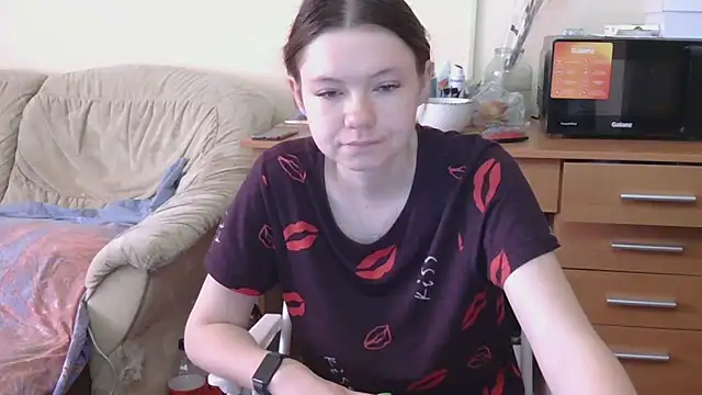 JessicaHolland1 online show from May 2026 09:15:02 AM