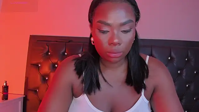 hugeboobs-ebony online show from May 2026 11:11:01 PM