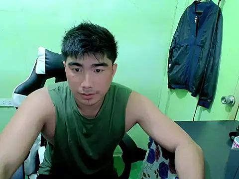 Hunkfireman online show from May 2026 12:40:02 AM