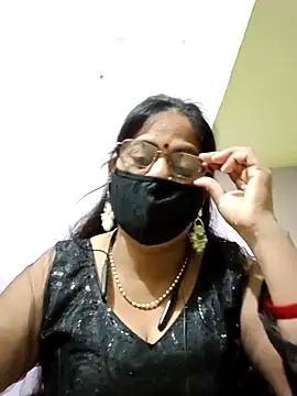 SEEMA 012 online show from May 2026 04:51:02 AM