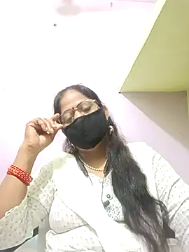 SEEMA 012 online show from May 2026 05:03:02 AM