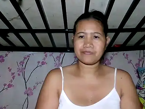 Snapshot of _SweetSmile chatting on April 2026 09:04:01 AM SweetSmile online show from April 2026 09:04:01 AM