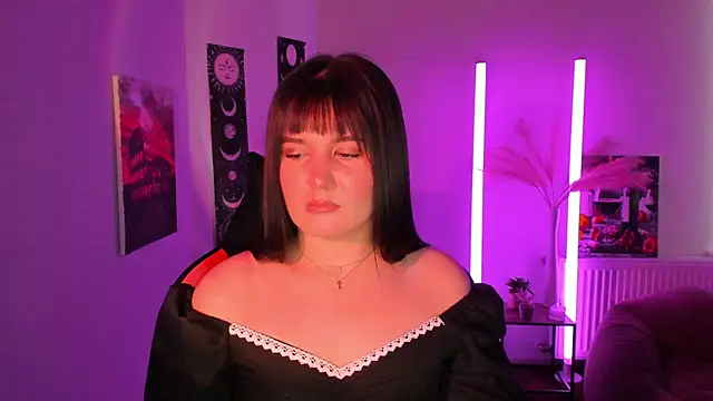Snapshot of SourCherry__ chatting on April 2026 12:18:01 PM SourCherry online show from April 2026 12:18:01 PM