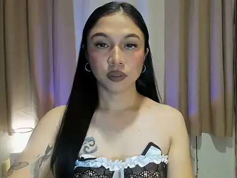 Snapshot of camilla_wild chatting on July 2026 05:45:01 PM camilla wild online show from July 2026 05:45:01 PM