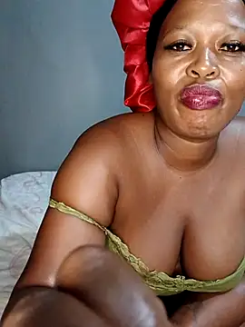 Snapshot of supersexy34 chatting on April 2026 09:28:01 PM supersexy34 online show from April 2026 09:28:01 PM