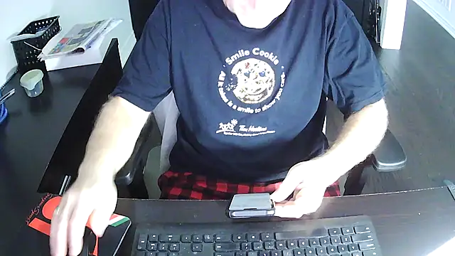 Shalun2000 online show from May 2026 02:22:01 PM