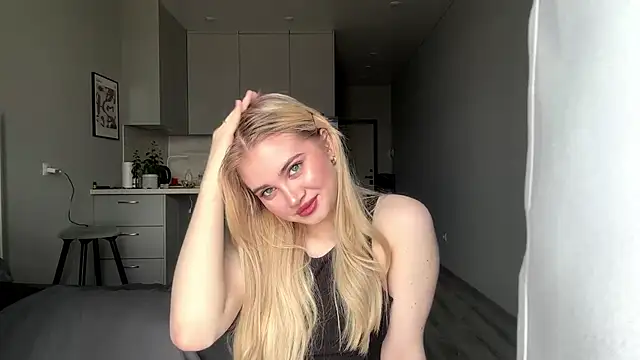 kirtova  online show from April 2026 09:11:02 AM