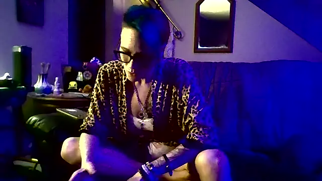 juneafterhours online show from May 2026 11:26:01 AM