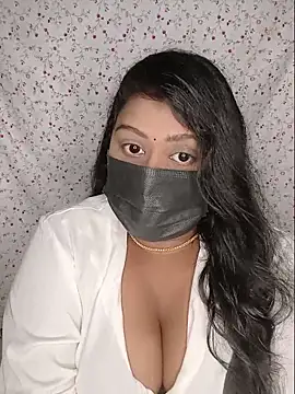 Romantic Woman online show from June 2026 06:20:02 PM