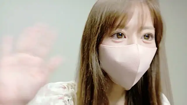 Snapshot of miraichan_v chatting on April 2026 09:59:01 AM miraichan v online show from April 2026 09:59:01 AM