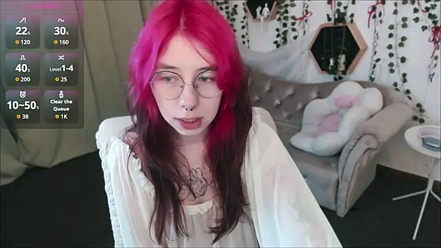 Alice Nyx online show from July 2026 08:40:01 PM