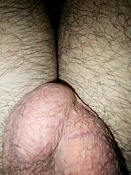 Snapshot of GranBelCazzo chatting on April 2026 11:47:02 PM GranBelCazzo online show from April 2026 11:47:02 PM