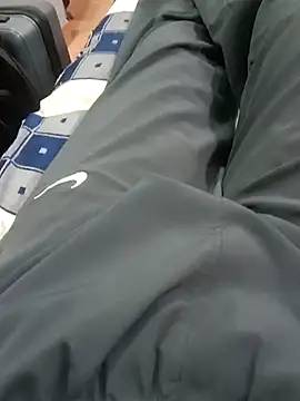 Snapshot of minkzz0 chatting on April 2026 02:01:02 PM minkzz0 online show from April 2026 02:01:02 PM