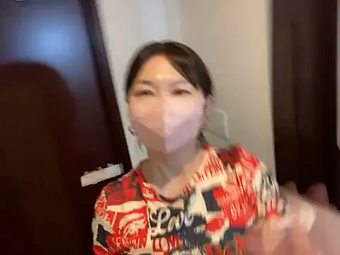 Snapshot of lemonade_madame chatting on May 2026 11:54:02 PM lemonade madame online show from May 2026 11:54:02 PM